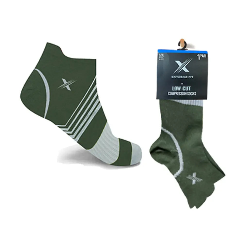 V-STRIPED ANKLE-LENGTH COMPRESSION SOCKS